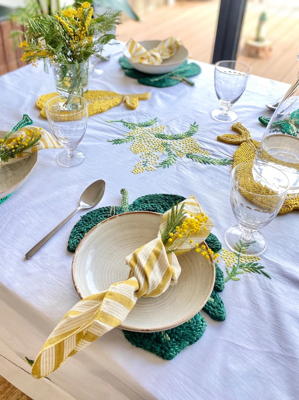 Home 18 Jute placemat, palm leaf