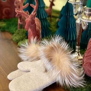 Handschuhe mit Fellbesatz