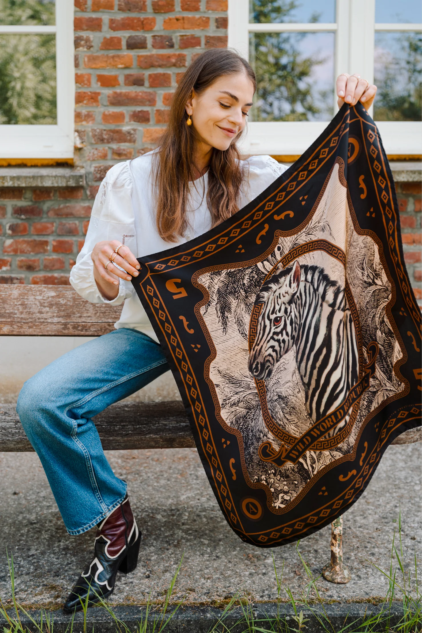 carre soie antan creations zebra 2.jpg