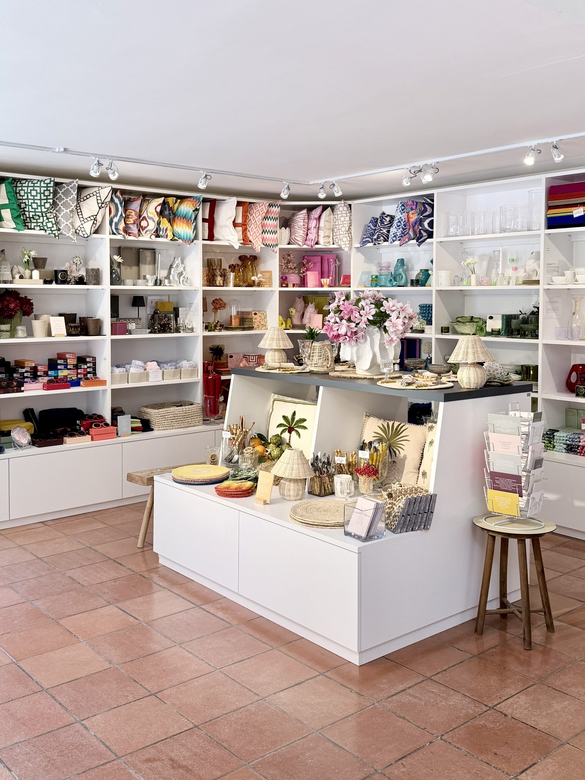 Home 1 KWP Concept Store – interior view with shelving and decor island
